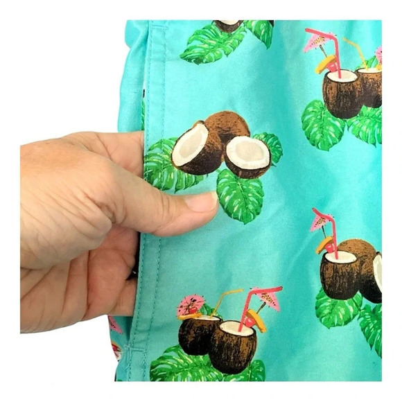 Crown & Ivy Tropical Coconut Drink Swim Trunks Teal Men Size Medium - Picture 4 of 11
